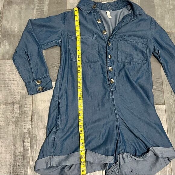 NWOT Elan Denim Lyocell Chambray Drop Waist Cuffed Playsuit Romper Shorts S - Picture 15 of 16